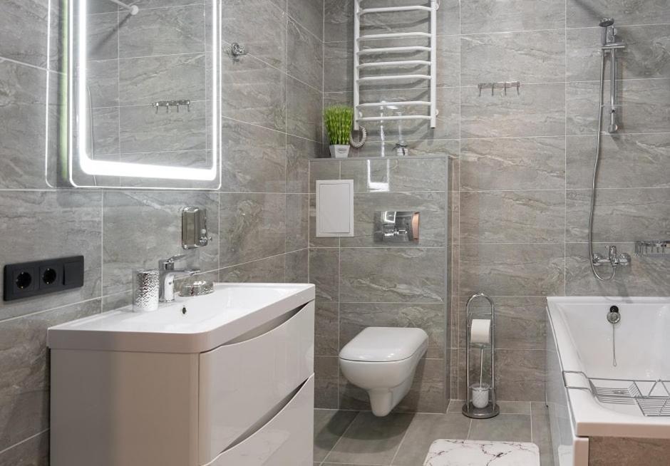 Appartement Жк Светлопарк à Kiev Extérieur photo