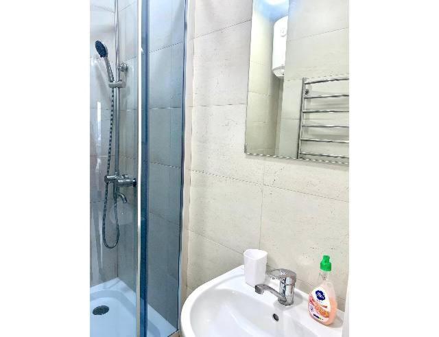Appartement Жк Светлопарк à Kiev Extérieur photo
